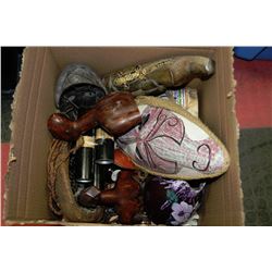 BOX OF AFRICAN ORNAMENTS