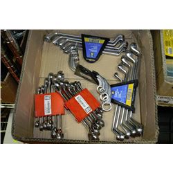 BOX W/ 5 NEW SETS OF STD/METRIC WRENCHES