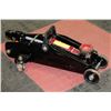 Image 1 : ONE & HALF TON FLOOR JACK