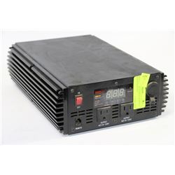 MOTOMASTER ELIMINATOR MOBILE POWER INVERTER