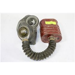 WWII GAS MASK 1943