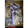 Image 1 : BOX FULL OF OPEN/CLOSED END WRENCHES