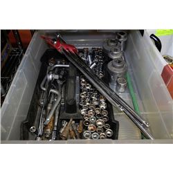 CLEAR BIN W/RATCHETS & SOCKETS