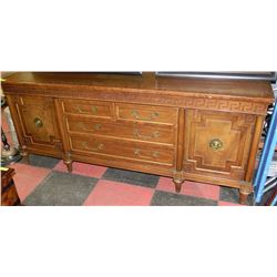 THOMASVILLE 9 DRAWER DRESSER 20" X 79" X 33"