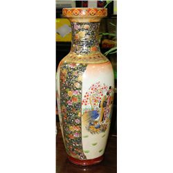 LARGE HANDPAINTED STYLE CHINESE VASE
