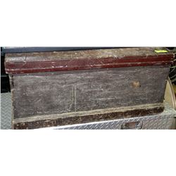 ANTIQUE WOOD CHEST WITH INTERIOR DRAWERS