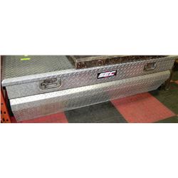 ALUMINUM TRUCK BOX