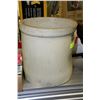 Image 1 : VERY UNIQUE ABNORMAL MEDALTA 5 GALLON CROCK