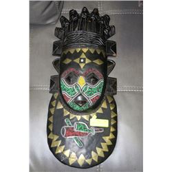 AFRICAN FACE MASK MADE OF WOOD