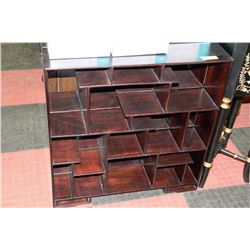 SOLID WOOD MINI SHELF