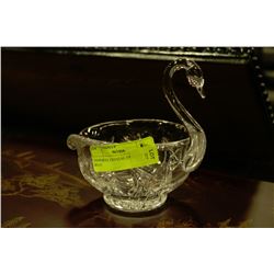 PINWHEEL CRYSTAL SWAN GRAVY BOAT