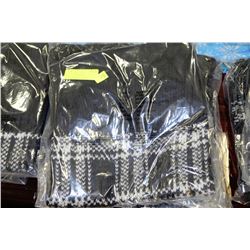 NEW BLACK AND WHITE SWEATER ON CHOICE