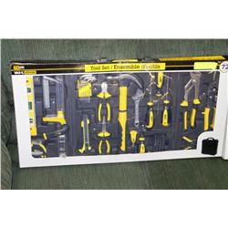 72 PIECE TOOL SET NEW IN BOX