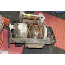 WORM HYDRAULIC WINCH