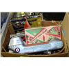 Image 1 : ESTATE BOX OF VINTAGE TOYS AND CHRISTMAS LIGHTS