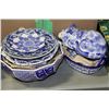 Image 1 : STACK OF BLUE AND WHITE CERAMIC DISHES AND