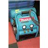 Image 1 : MAKITA 2.5HP 4.2 GALLON AIR COMPRESSER MODEL MAC24