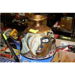 DECORATIVE ABSTRACT VASE