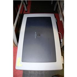 HP SCANJET 8300 SCANNER