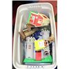 Image 1 : TOTE WITH CHILDRENS TOYS INCL.FISHER PRICE BARN,