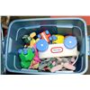 Image 1 : TOTE WITH PRESCHOOL TOYS INCL. LIL TIKES DUCKS,