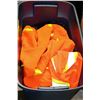 Image 1 : TOTE W/2 ORANGE SAFETY PARKAS SIZE LARGE AND MED.