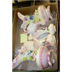 FLAT OF 4 ROSE PETAL VASES INCL. 2 LARGE & 2 SMALL