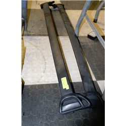 SET OF ROOF RACKS FITS GM SUV