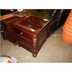 CABINET - 2 DOOR