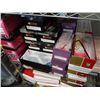 Image 22 : Complete Shoe Store Inventory - 700 + Pairs