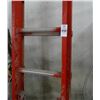 Image 2 : Red Fiberglass Extension Ladder