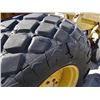 Image 9 : Massey Ferguson MF 32 Dsl. Farm Tractor w/Bucket & 3 Pt. Hold