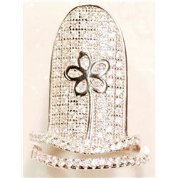 STERLING SILVER CUBIC ZIRCONIA FLOWER DESIGN NAIL