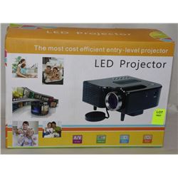 NEW LED PROJECTOR