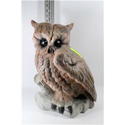 LARGE CERAMIC INDOOR/OUTDOOR OWL