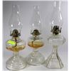 Image 1 : 3 OIL LAMPS