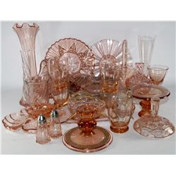 BOX WITH 31 PCS PINK DEPRESSION DECORATIVE GLASS