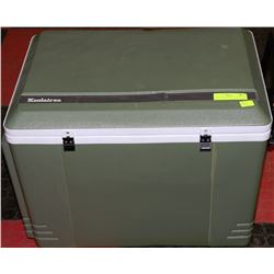KOOLATRON COOLER WITH PLUG IN