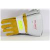 Image 1 : LOT OF 6 PAIRS OF NEW WELDING GLOVES