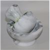 Image 1 : PESTLE AND MORTAR IN WHITE AND MARBLE