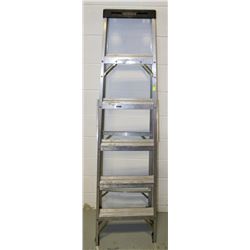 6FT FEATHERLITE ALUMINUM LADDER