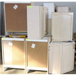 LOT OF KITCHEN CUPBOARDS APPROX .300 SQ.FT