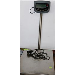 OHAUS CD-11 DIGITAL SCALE