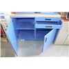 Image 2 : BLUE TOOL BOX ON WHEELS