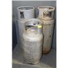 Image 1 : LOT OF 3 FORKLIFT PROPANE TANKS