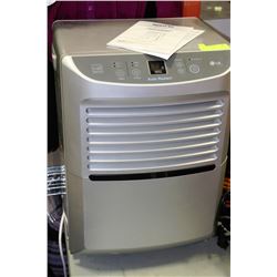 FOREST AIR  DEHUMIDIFIER WITH MANUAL
