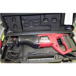 SKIL RECIPROCATING SAW IN CASE