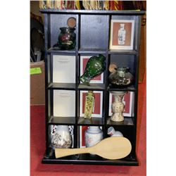 WOODEN SHELF WITH 8 COLLECTOR VASES