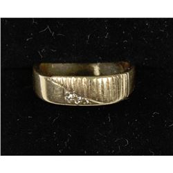 ESTATE 10 KT GOLD MEN'S RING W/3