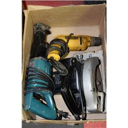 BOX WITH BLACK AND DECKER 7-1/4" CIRCULAR SAW,